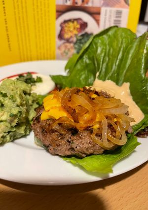 Una foto de Carne para hamburguesa jugosa y suavecita 🍔