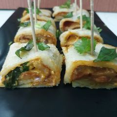 A picture of Cheesy Rava Bites.