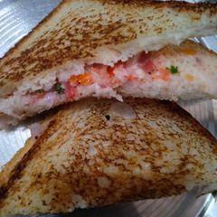 A picture of Malai sandwich.