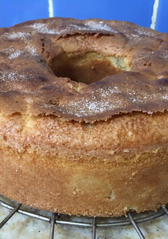 Una foto de Torta de peras 🍐y manzanas 🍏