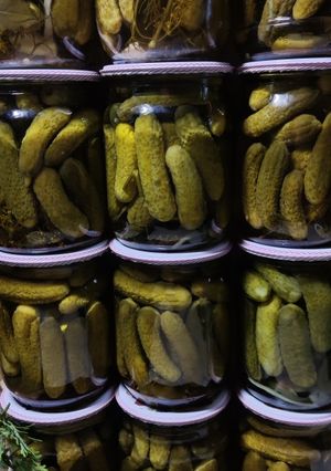 Фото Малосольні огірочки на різдво.