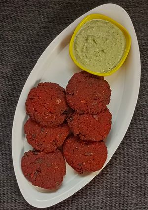 बिटरुट डाळ वडा रेसिपी चे मुख्य फोटो 