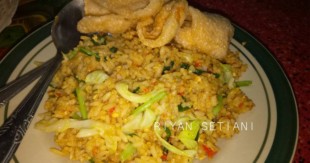 Resep Nasi Goreng Ala Penjual Pinggir Jalan Oleh Riyan Setiani Cookpad