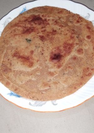 मसाला पराठा (Masala Paratha recipe in hindi) रेसिपी मुख्य फोटो