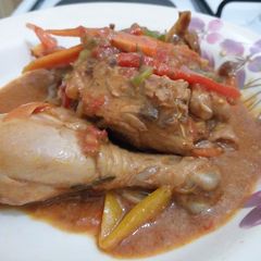 A picture of Chicken In Peanut Butter Sauce.