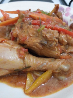 A picture of Chicken In Peanut Butter Sauce.