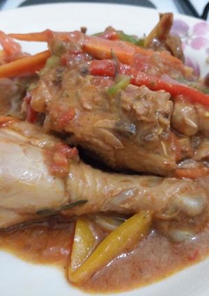 A picture of Chicken In Peanut Butter Sauce.