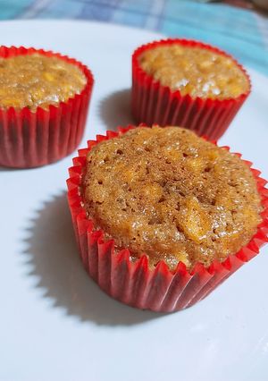 Una foto de Muffins de manzana y canela