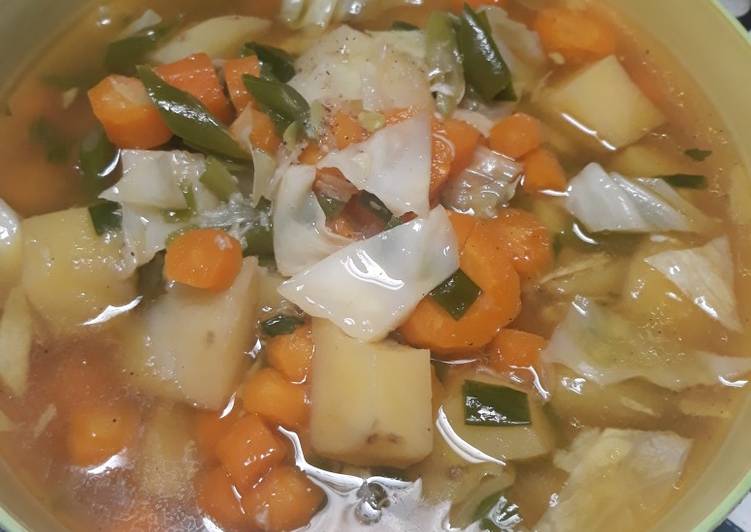 Cara Gampang Menyiapkan Sayur sop super simple, Bikin Ngiler