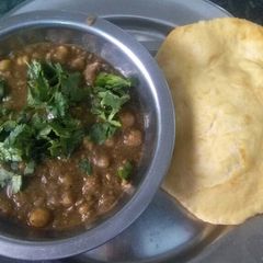 A picture of Chole bhature.