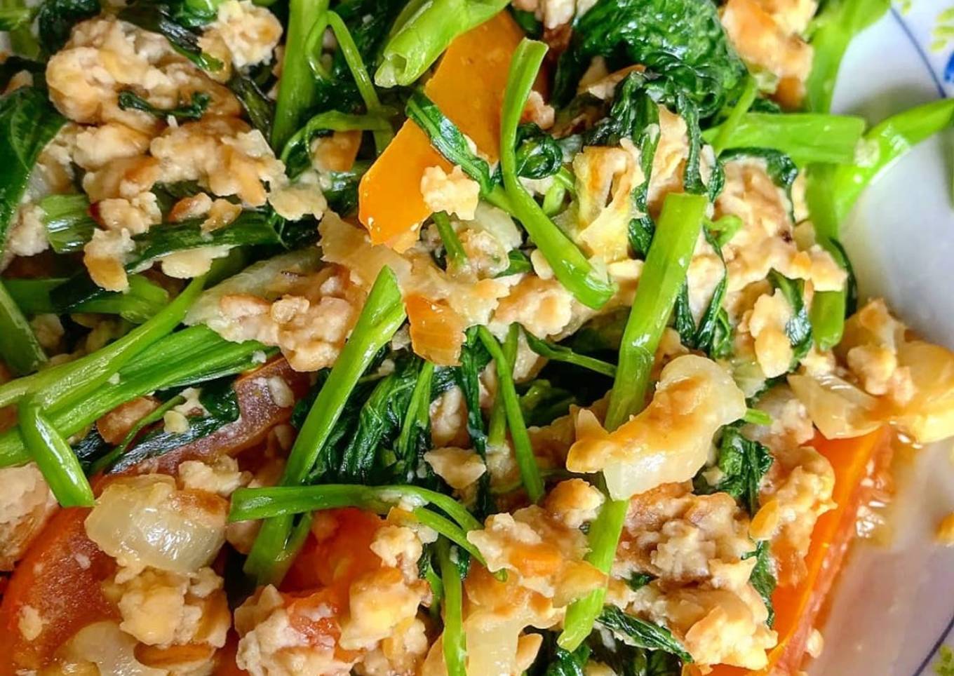 Tumis Kangkung Tempe