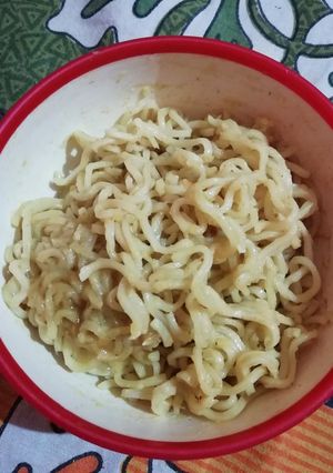 A picture of Maggi.