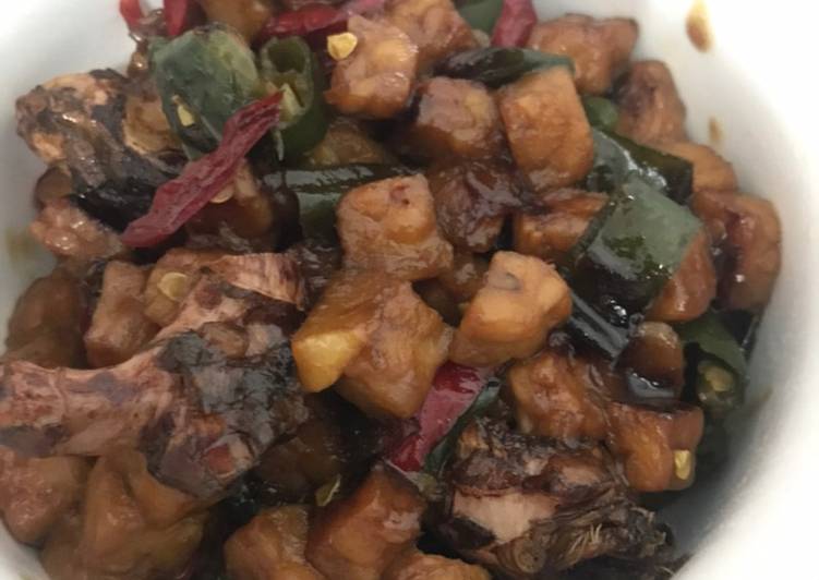 Tempe Kecap Cabai Hijau Tempe Kecap Cabai Hijau