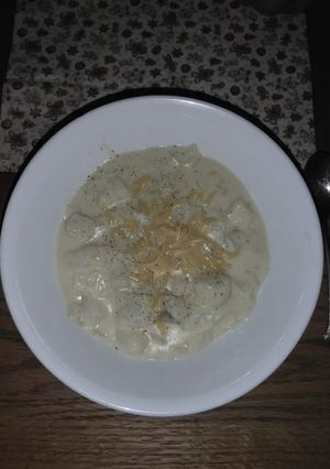 A picture of Potato & Cheddar Soup.