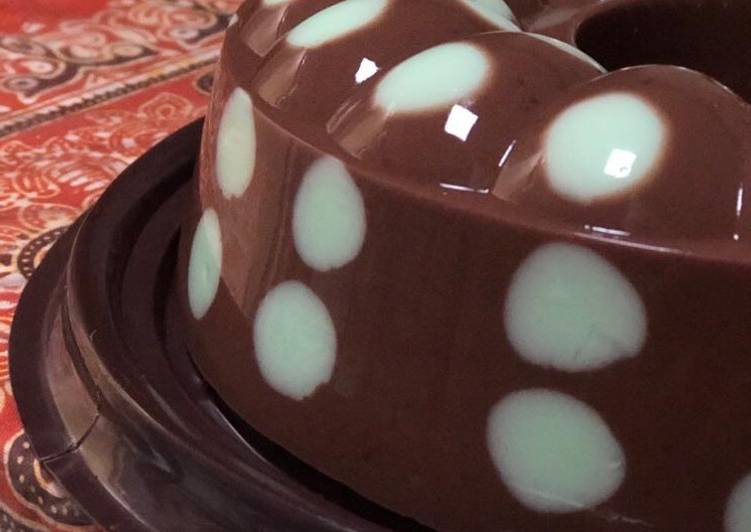 Cara mengolah Puding coklat polkadot sedap
