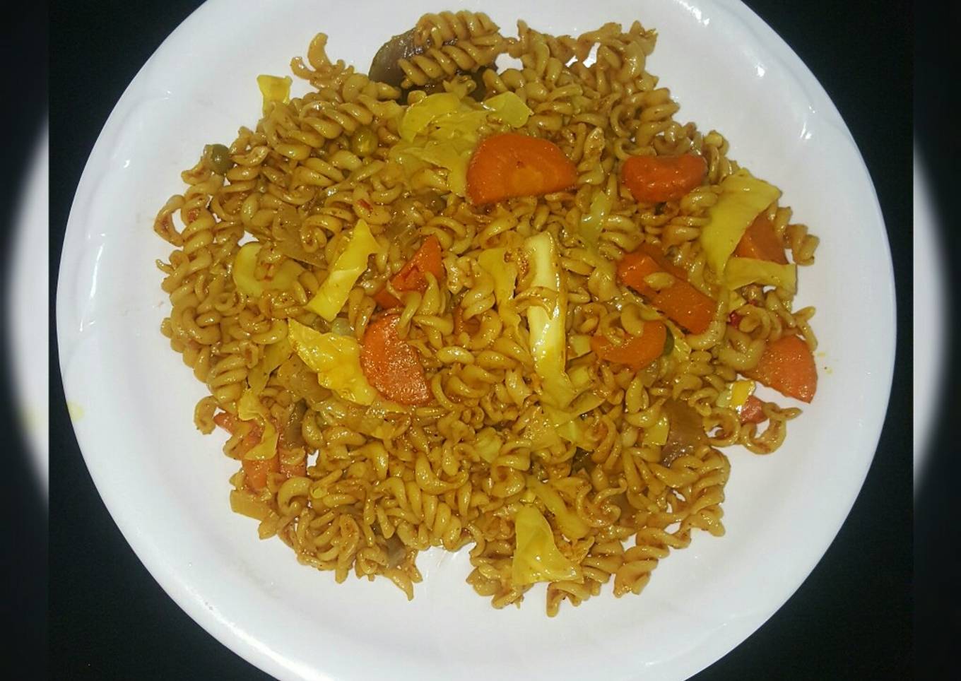 Stir fry veggies macaroni