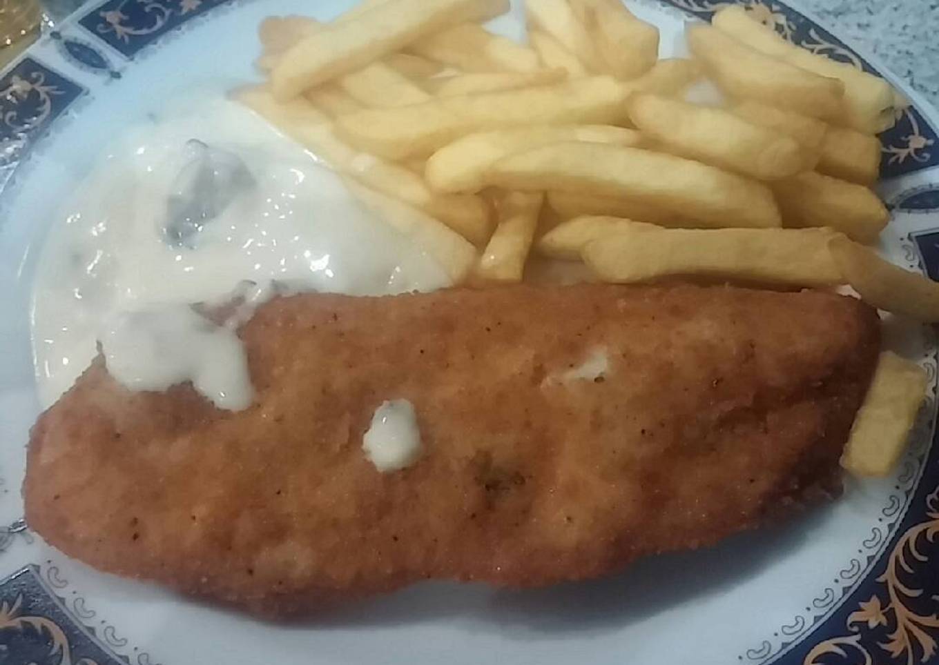 432. Pechuga con salsa de champiñones