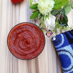 A picture of Home made Ketchup.