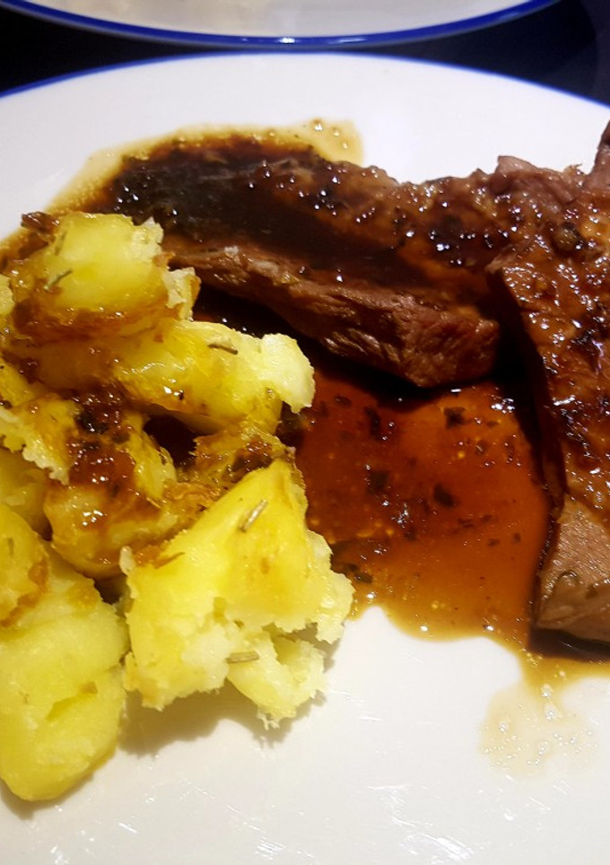 Una foto de Secreto ibérico con salsa agridulce