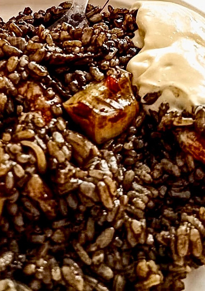 Una foto de Arroz negro