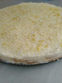 Una foto de Tarta de limón y leche condensada fácil con pocos ingredientes