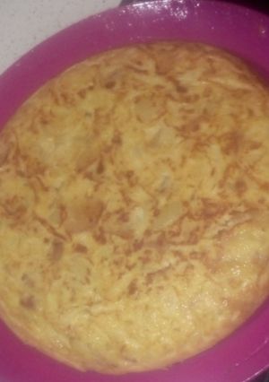 Una foto de Tortilla de patata y cebolla