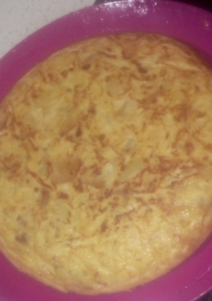 Una foto de Tortilla de patata y cebolla