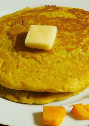 A picture of Oats & Walnut Pancakes with Mango-Cashew Cream.
