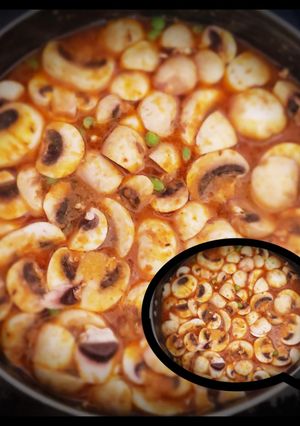 A picture of Restuarant style matar mushroom.