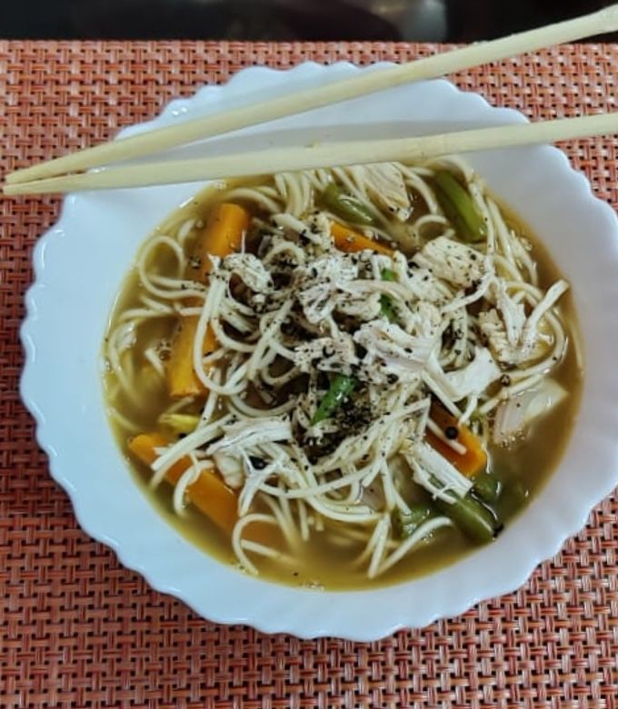 A picture of Chicken thukpa.
