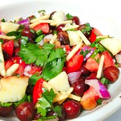 A picture of Healthy Chana Chaat.