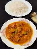 টমেটো কাঁচা লংকা দিয়ে চিংড়ি মাছের ঝাল (Tomato kanchalonka diye chingri macher jhal recipe Bengali)
