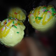 A picture of Creamy frozen mango curd.
