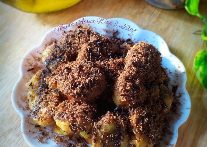 Pisang Goreng Tepung Topping Cokelat