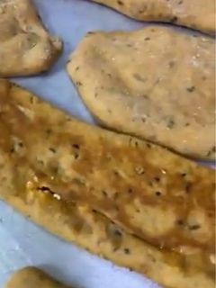 صورة لوصفة خبز احمر بالتمر (خبز حساوي)