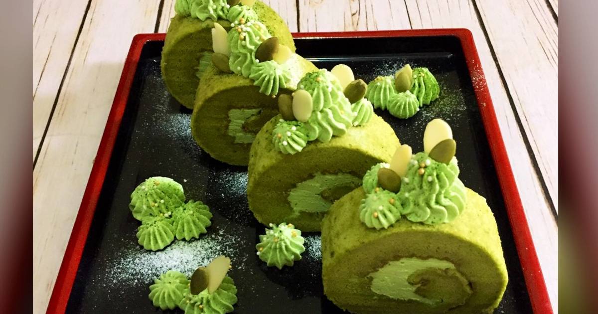 Resep Matcha (green tea) Roll Cake oleh Reeta Ji Cookpad