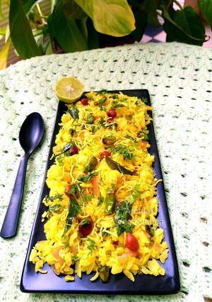 A picture of Maharashtrian Poha.