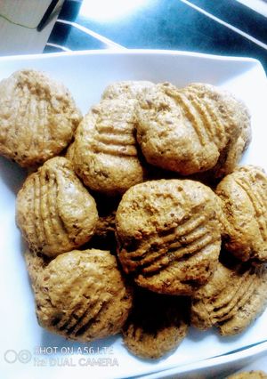A picture of Oatmeal Cookies.