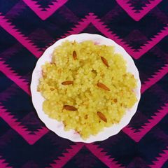 A picture of Sabudana Halwa.