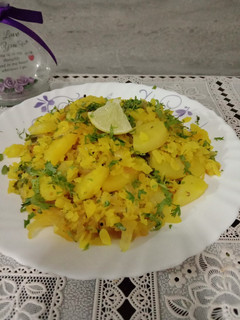 A picture of #HBR kanda batata poha.