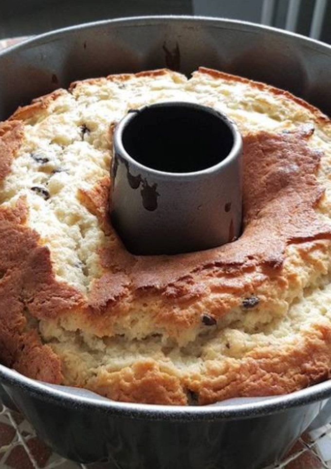 A picture of Banana Bread.