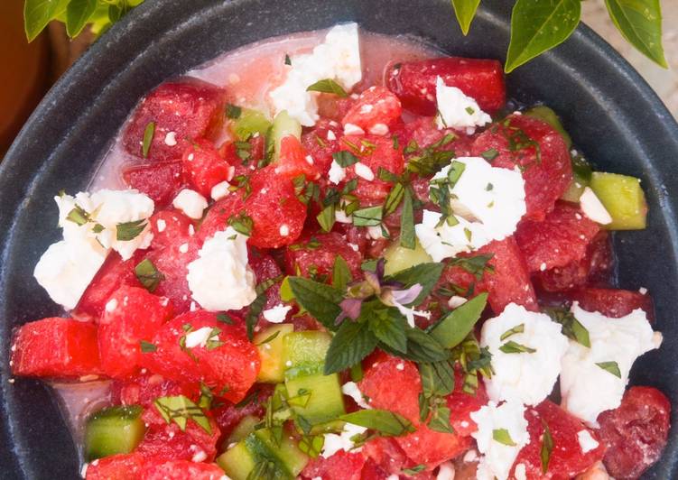 Wassermelonen-Salat mediterraner Art