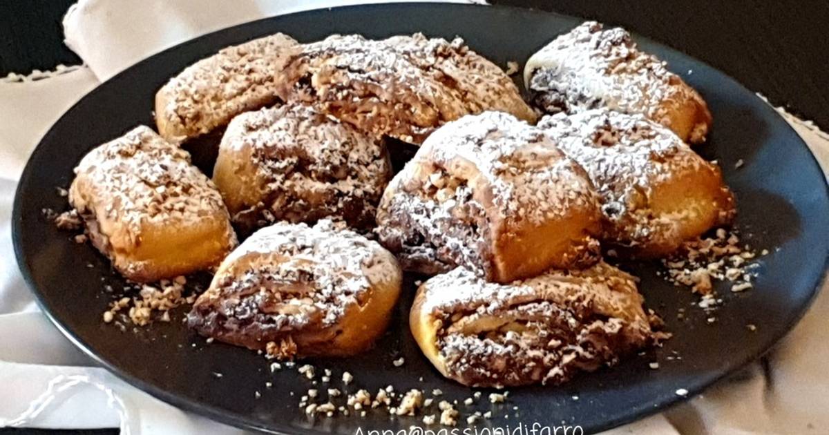 Ricetta Biscottoni bianchi e neri con esubero di lievito madre (friggitrice  ad aria) di Daniela Innamorati - Cookpad