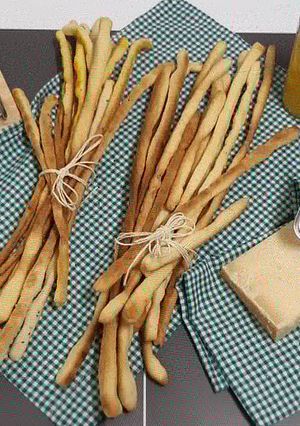 Foto di Grissini alle spezie E PARMIGIANO