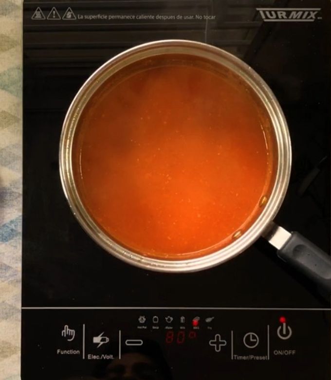 Una foto de Salsa Roja para Entomatadas y Chilaquiles sin chile