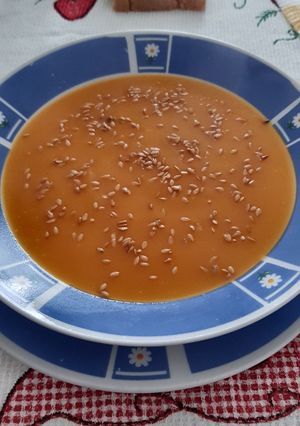 Una foto de Crema de verduras 🥕🌶🍆🥒