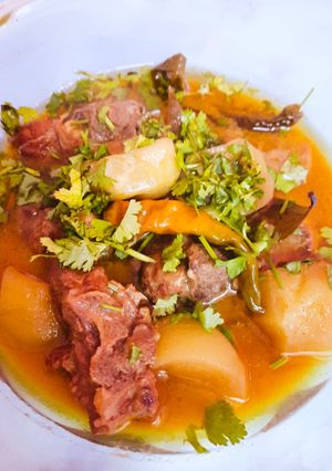 A picture of Tinday Gosht (round melon or baby pumpkin).