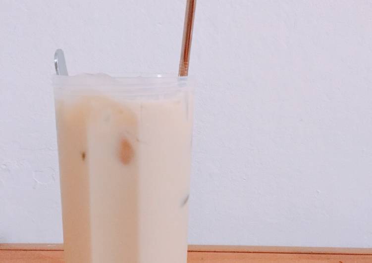 Homemade Es Kopi Susu (Ice Coffee Latte)