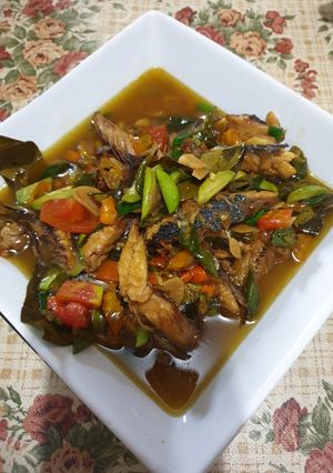 Foto resep Oseng pindang pete lombok ijo