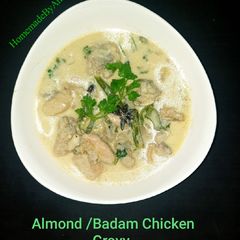 A picture of Almond badam chicken gravy.